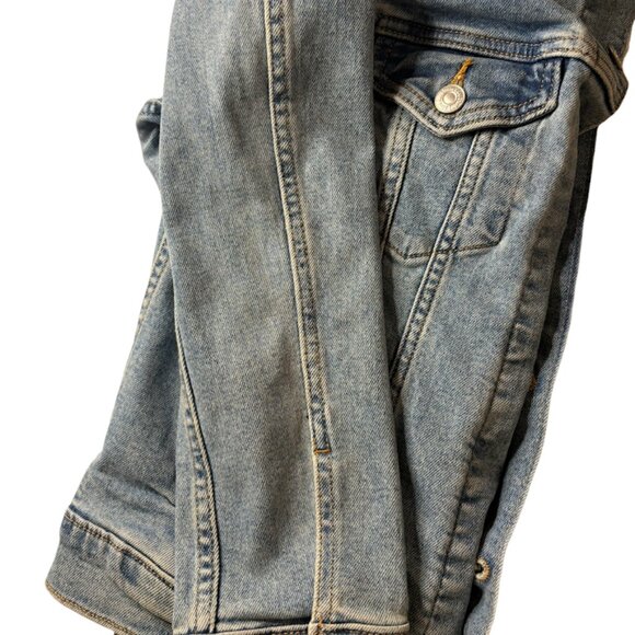 Vintage Y2K Levi’s Trucker Jacket Red Tab Light Wash Denim Made In USA Sz Small - Picture 3 of 12